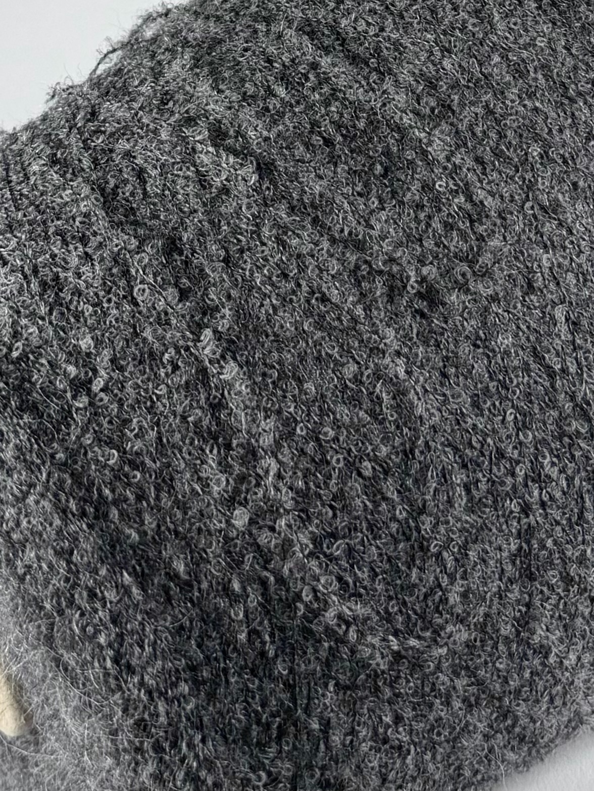 Flan Bouclerino Confort 1200 m / 100 g –  Bouclé-Garn aus Baby Alpaka und Merino col. Anthrazit foto 2